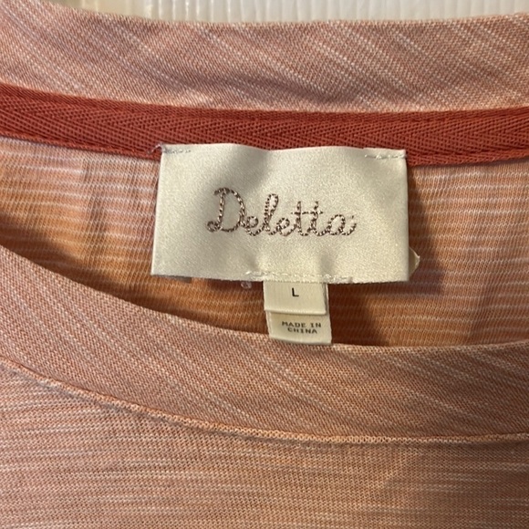 DELETTA EUC asymmetrical top size L - Picture 2 of 5
